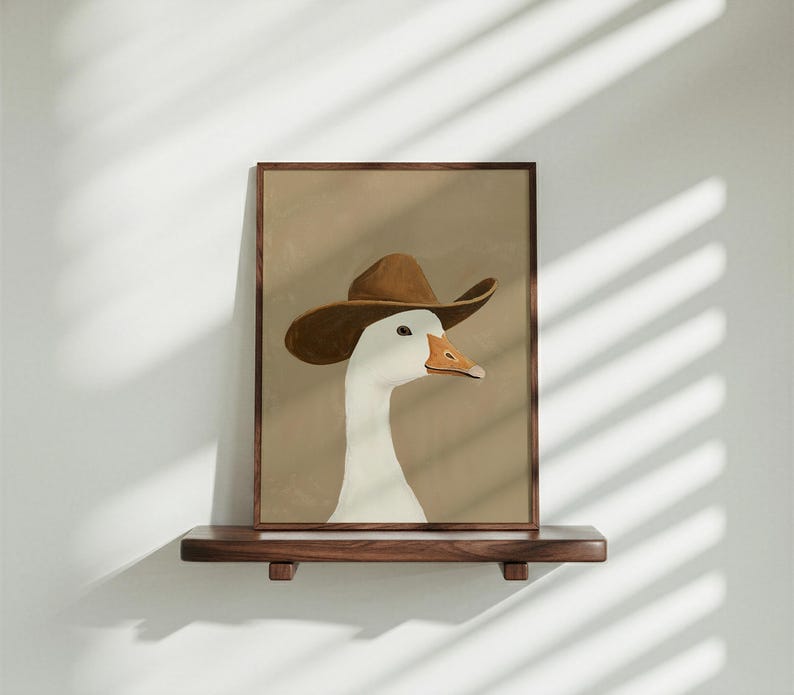 Lámina decorativa de ganso con sombrero de vaquero para imprimir en la pared, divertida lámina de ganso del oeste, decoración de animales de granja, descarga digital para habitación infantil vaquera. imagen 4