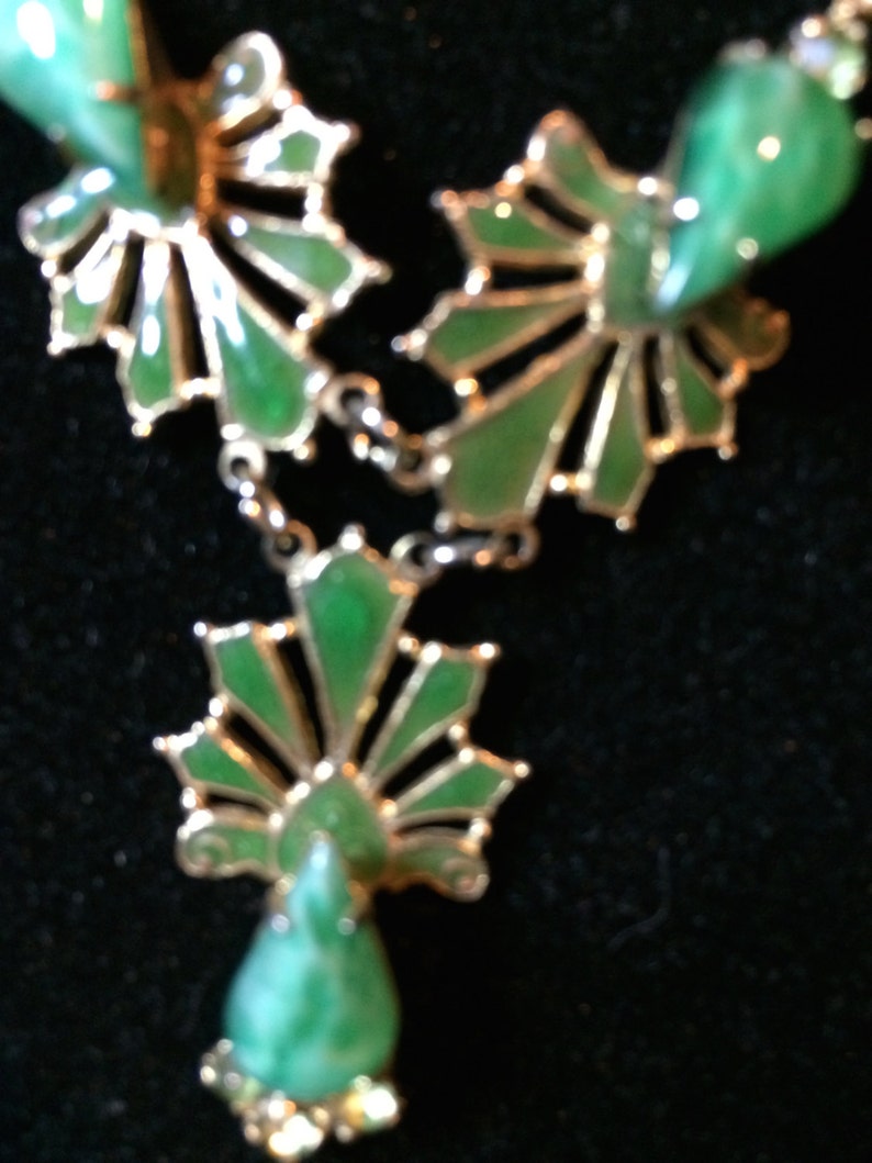 Lovely Fancy Max 48% OFF Elegant antique Green Necklace Easy-to-use Set Earring and