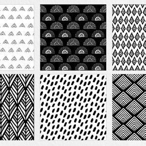 Pu&ograve; includere: Una collezione di sei motivi in bianco e nero. I motivi includono triangoli ripetuti, semicerchi, diamanti, forme a foglia, trattini e motivi geometrici a spina di pesce. Adatto a varie applicazioni.