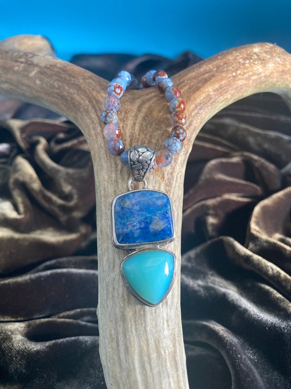 Facet Stone Pendant - Blue Color Facet Stone Pendant - Blue Color