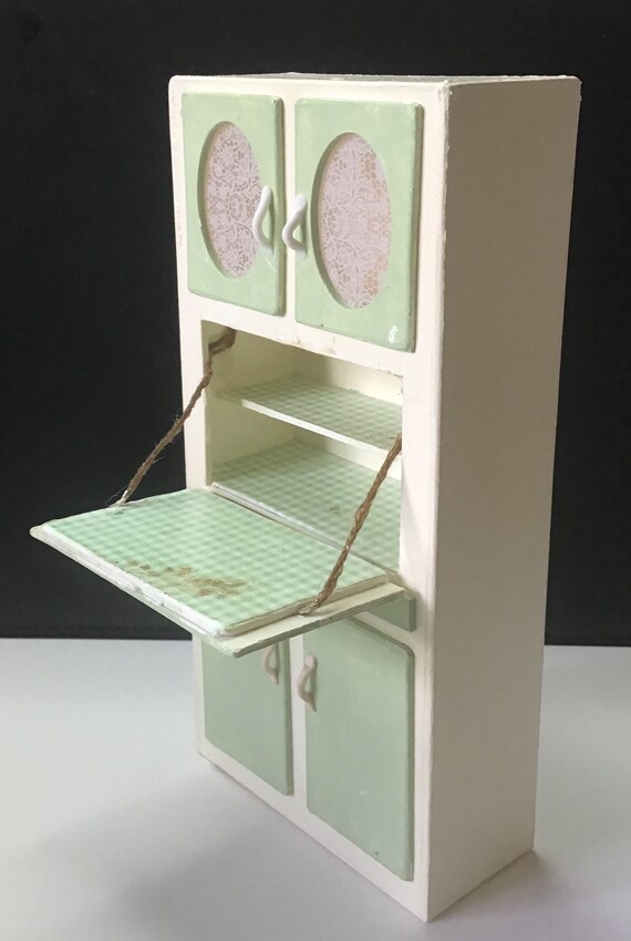miniature dolls house items