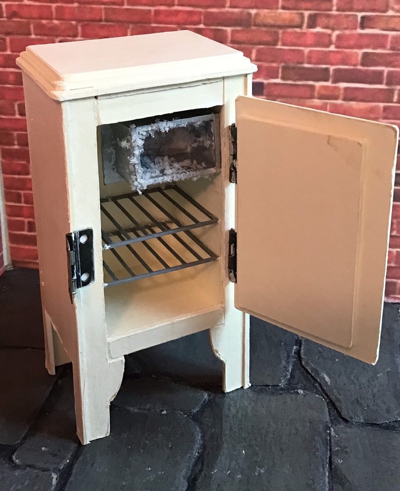 artisan dollhouse miniatures