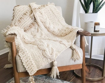 Fringe Cable Throw Blanket | Knitting Pattern for Beginners