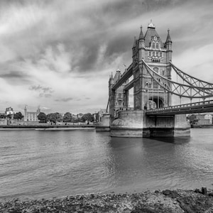 Striking London Tower Bridge Black and White Photo Print – Bold River Thames Wall Art for Modern City Interiors or UK Lovers