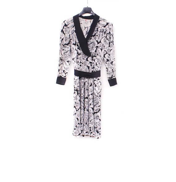 Vintage rayon dress, plus size black white flower
