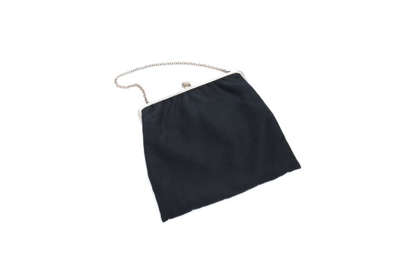 plain black purse