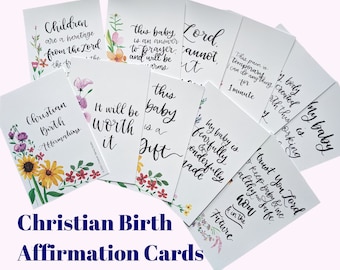 Peut inclure: Un ensemble de cartes d'affirmation de naissance chrétienne avec des illustrations florales et des citations inspirantes. Les cartes présentent des phrases comme "Ce bébé est un cadeau" et "Cela en vaudra la peine".