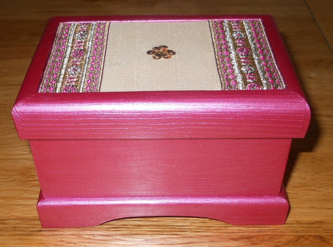 Pink Jewellery box/Pink wooden Trinket box/Luxury Jewellery Etsy