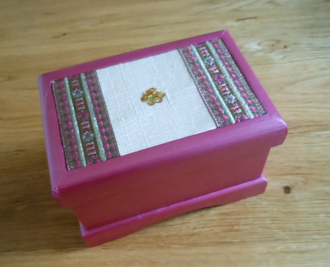 Pink Jewellery box/Pink wooden Trinket box/Luxury Jewellery Etsy