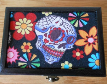 Sugar Skulls/Day of the Dead wooden Storage box/Sugar skulls Decorative box/Skulls Keepsake box/jewellery box/stationery box/Stash box