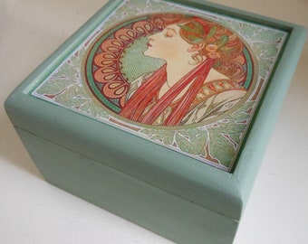 Alphonse Mucha Wooden Jewellery Box/Art Nouveau trinket Box/Sage Green decorative handmade box/Mucha Laurel and Ivy