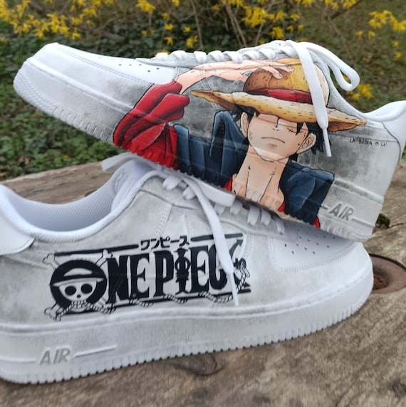 nike manga leather