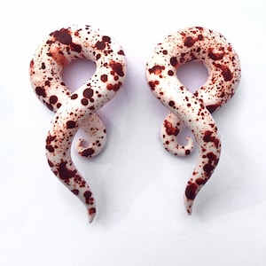 Horror Blood Spatter Gauges - Fake, 2g, 0g, 00g, 7/16", 1/2", 9/16", 5/8", 11/16",  3/4" - Splatter Plugs Handmade From Polymer Clay