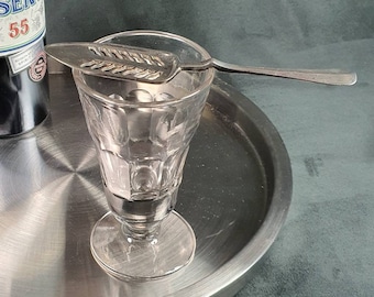 ABSINT | Stara szklanka absyntu z łyżeczką do cukru | Zabytkowe francuskie bistro Wyprodukowano we Francji w 1950 r