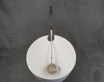 HALPHEN CHRISTOFLE | Cucharón de ponche vintage largo con vástago de metal plateado retorcido y mango de ébano | Hecho en Francia 1910