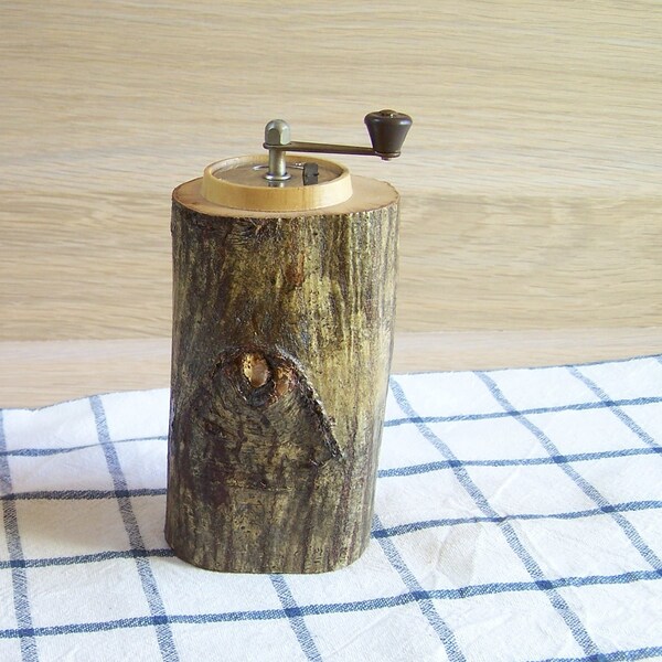 MARLUX | Pepper grinder in a log Marlux pepper mill vintage Made in France