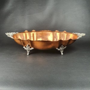 Old copper oval fruit basket with chiseled metal feet and handles French tableware 1900s image 2