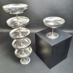 Set of 6 ice cream or dessert cups on a foot with gadroon decoration in silver metal | Vintage tableware Made in France 1970