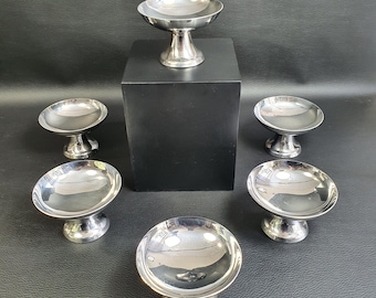 Coupes à glace ou sorbet, lot de 6 ,en inox 18/10 , années 70, Uginox