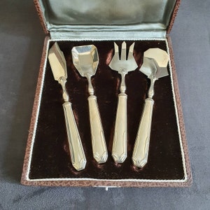 ART DECO | Sweets service in white metal in its original brown case | French tableware 1930