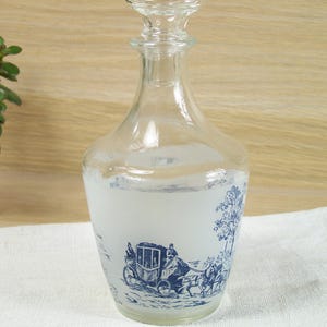 Carafe et 4 verres à liqueur décor Toile de Jouy vintage français 1960 image 4