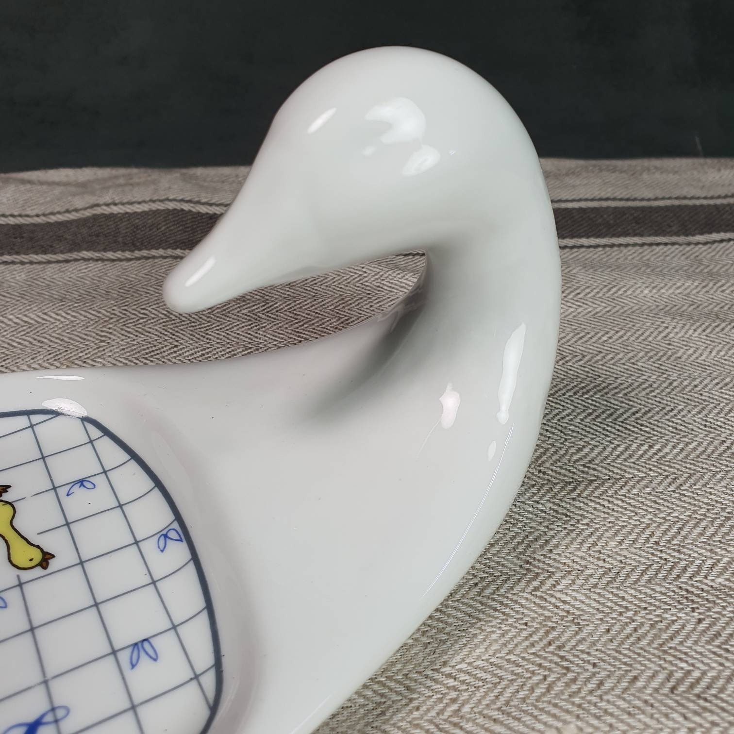 Plat De Service Canard Apilco – Porcelaine France – Blanc, Forme Foie Gras