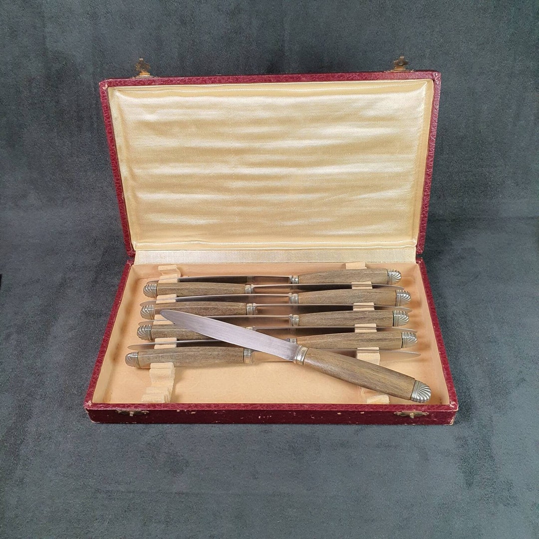 Case of 9 Louis XVI Style Wooden Handle Table Knives in Their Original Case French Cutlery 1930