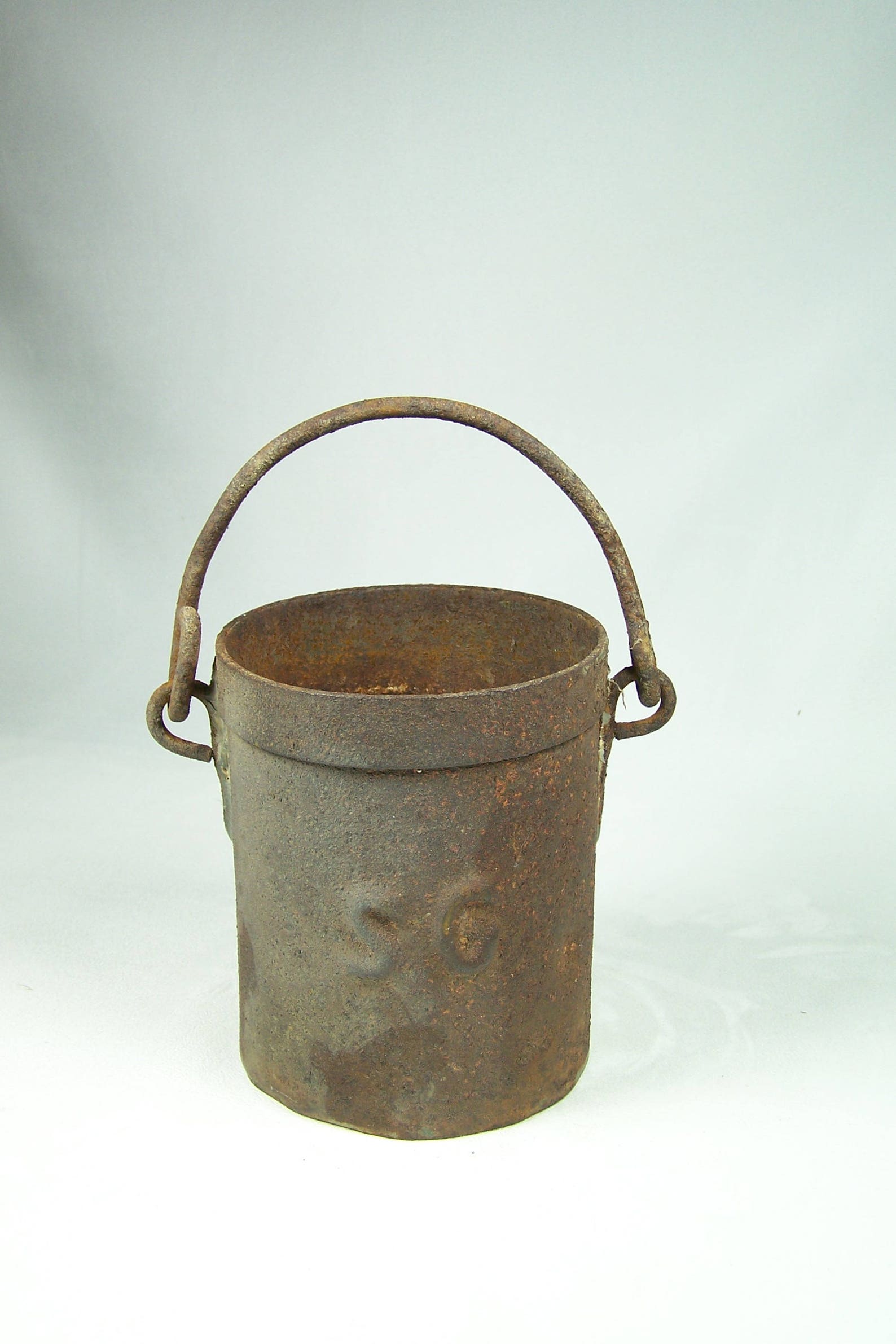 Rusty Pot With Handle SG is Embossed Made in France Etsy Sweden