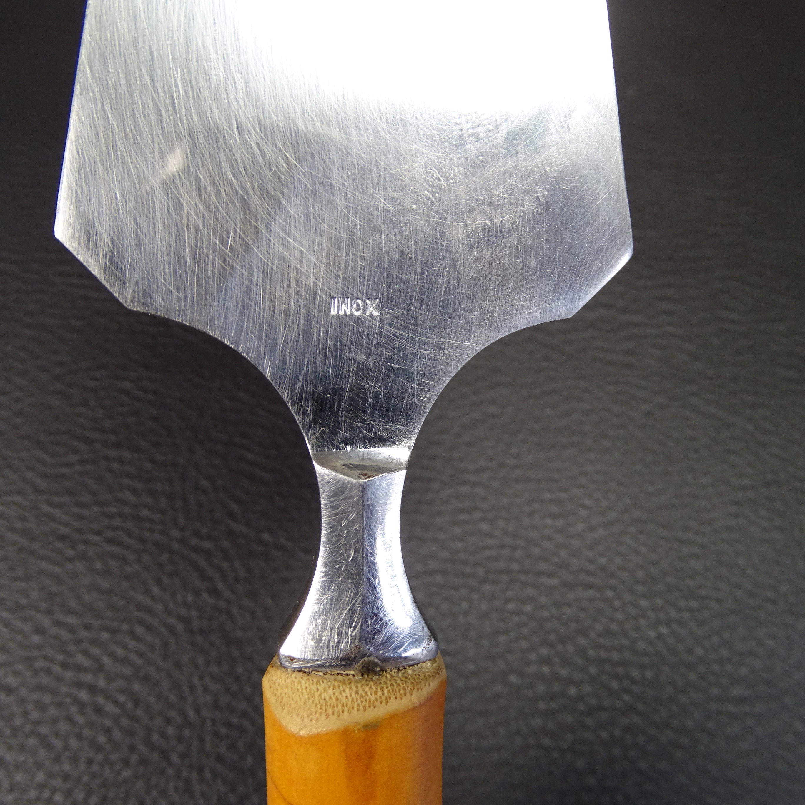 Pelle a tarte personnalisee en inox 'Les bons gateaux de Maman