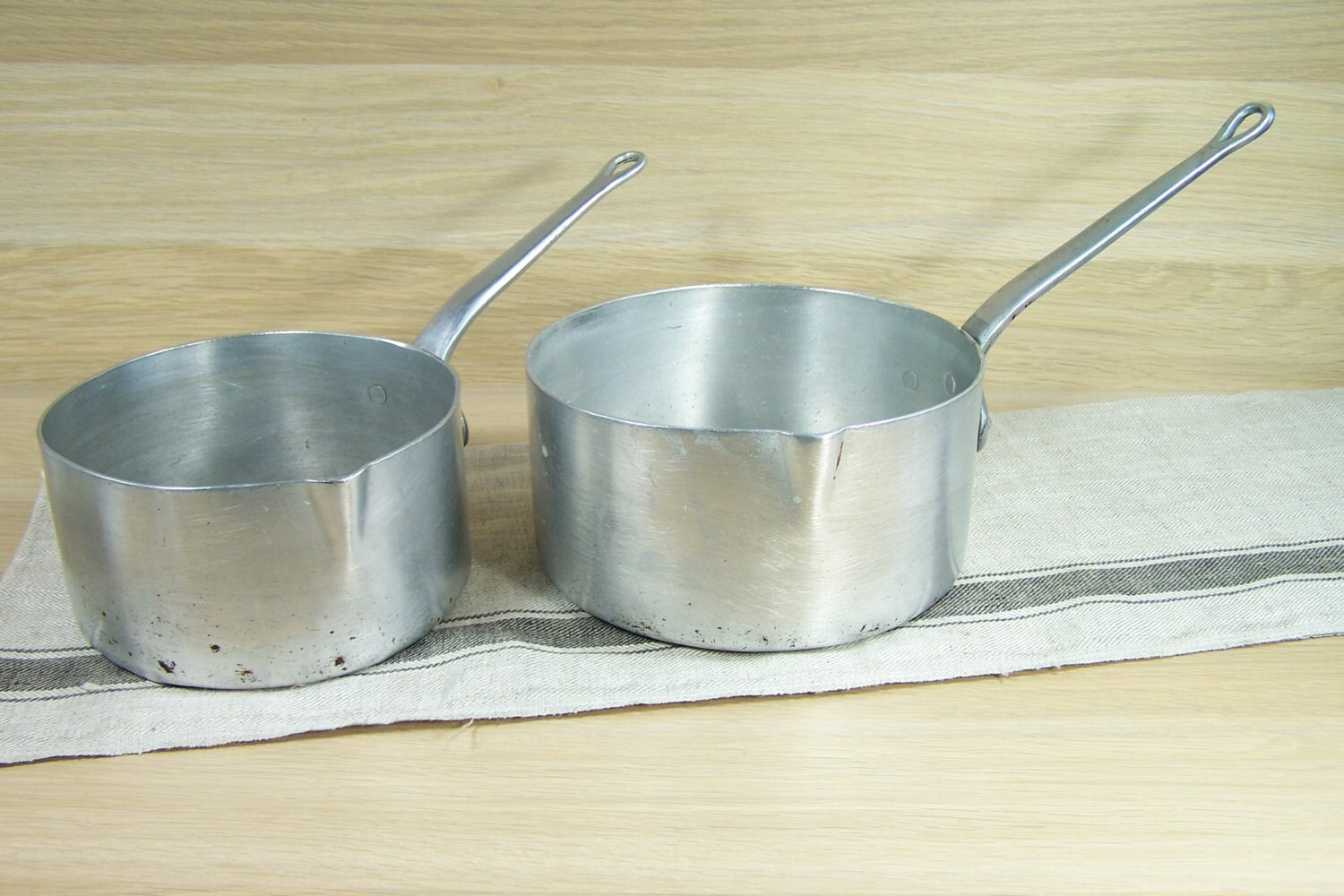 Paire de Casseroles en Aluminium | Diamètre 16/18 cm Vintage 1950