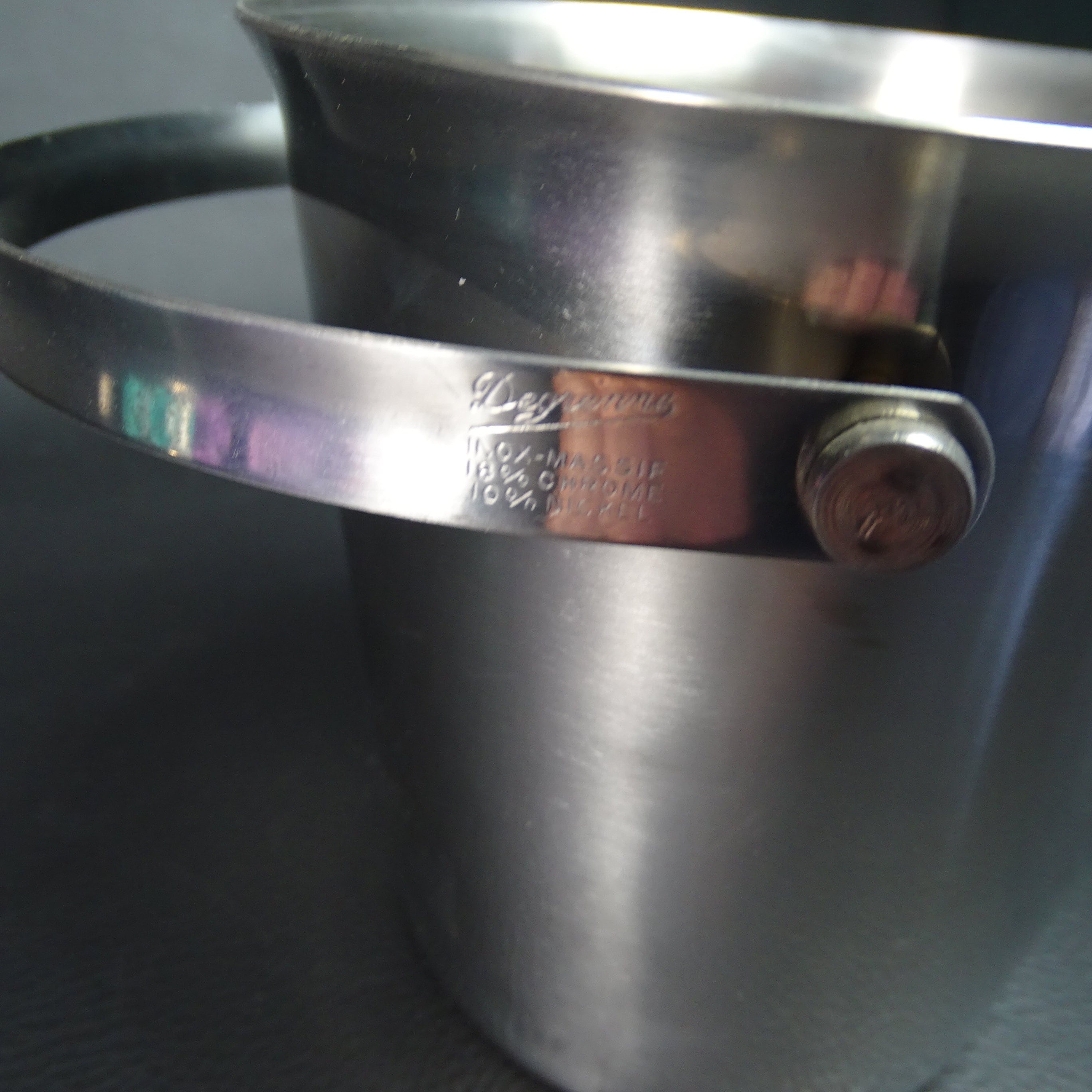 10020841 Seau à glaçons rond avec pince en inox argenté 2 litres avec