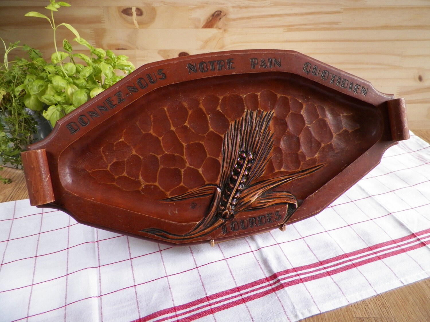 Donnez-Nous Notre Pain Quotidien Lourdes Plateau à Ovale en Bois Sculpté avec Épi de Blé Plat Made i