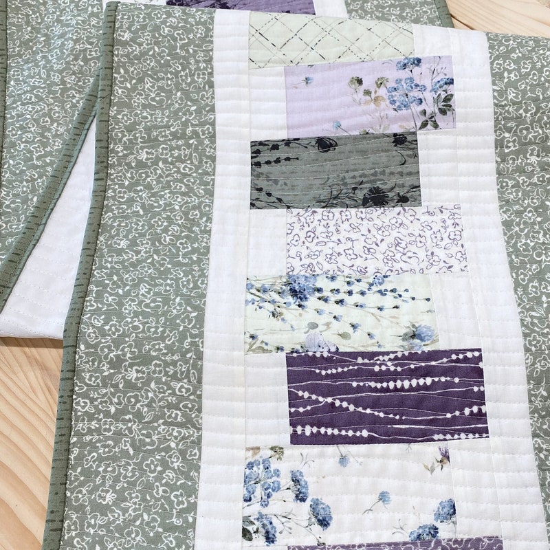 Table Runner 5 Charm Pack - Etsy