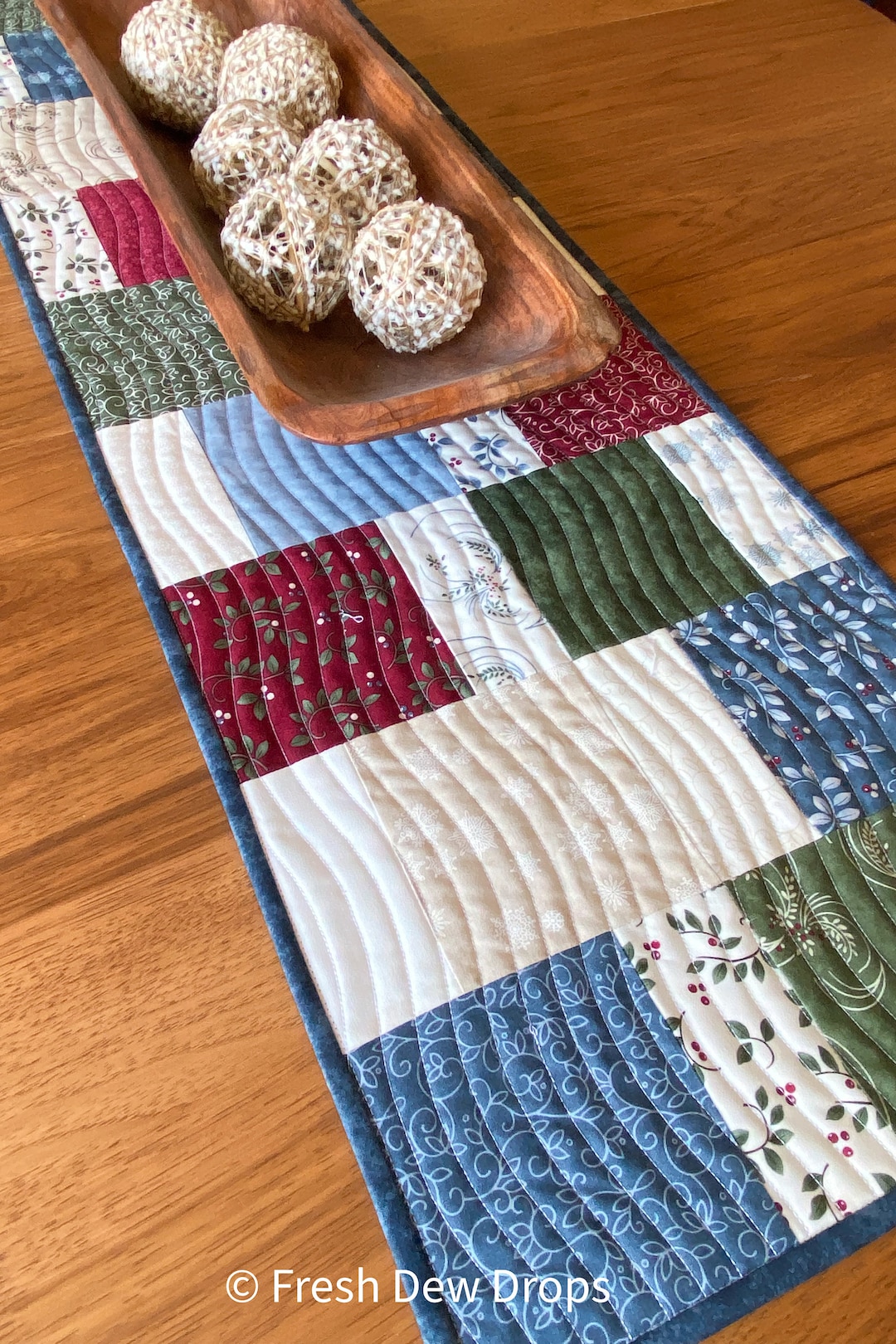 Digital PDF Pattern Zippity Zip Just a Charm Pack Precut 5 Squares Scrappy Table Runner Quilt