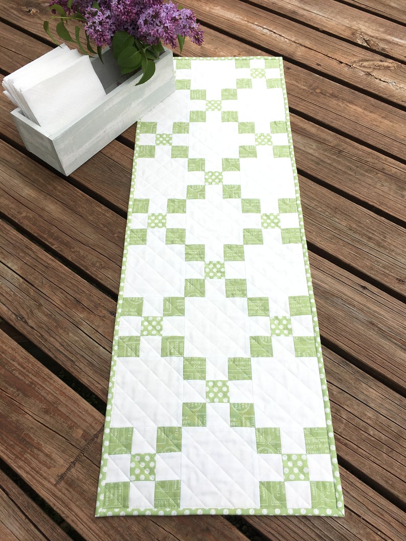 Digital PDF Pattern: Simple Irish Chain Table a yardage scrappy strip table runner topper quilt pattern, simple easy pdf quilt pattern image 6