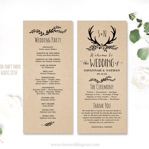 Puede incluir: Un programa de ceremonia de boda impreso en papel kraft con un tema rústico. El programa incluye la fiesta de bodas, los detalles de la ceremonia y un mensaje de agradecimiento de la pareja. El programa presenta una ilustración en blanco y negro de astas con hojas.