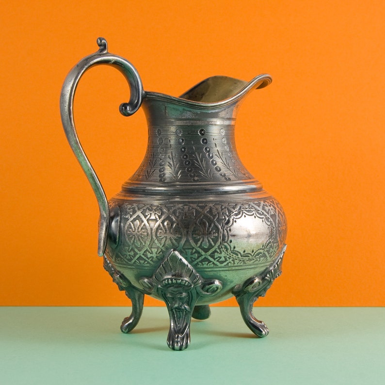 Fully marked Silver Plated Pewter Jug M\u00e9tal Anglais Britannia Metal French Vintage