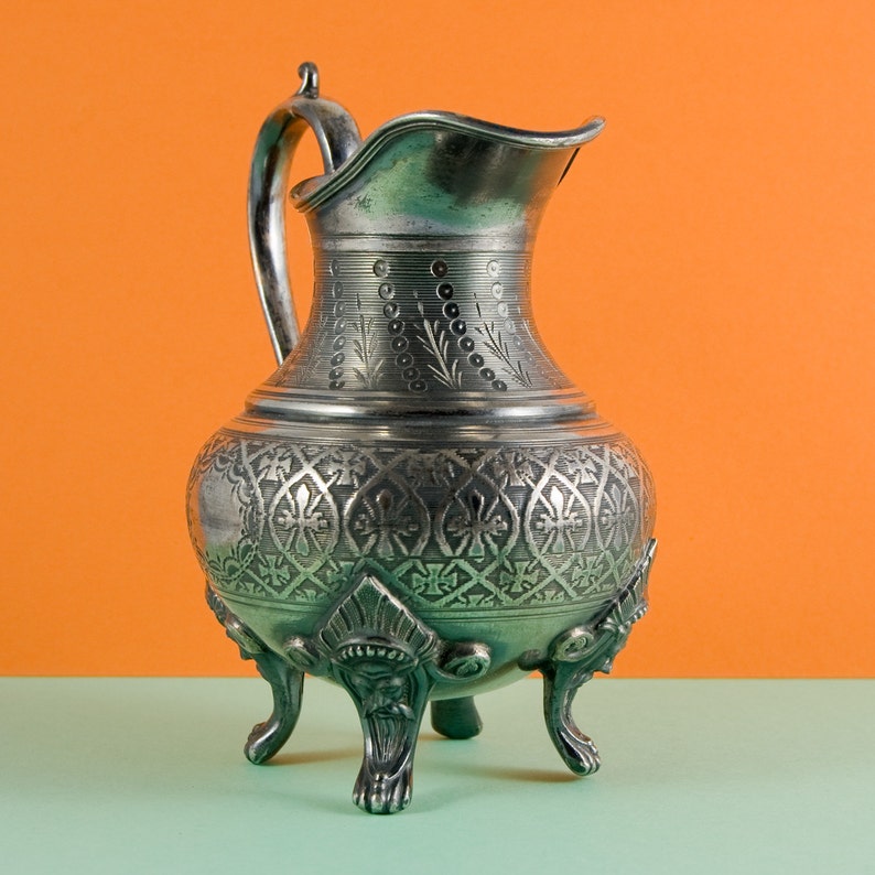 Fully marked Silver Plated Pewter Jug M\u00e9tal Anglais Britannia Metal French Vintage