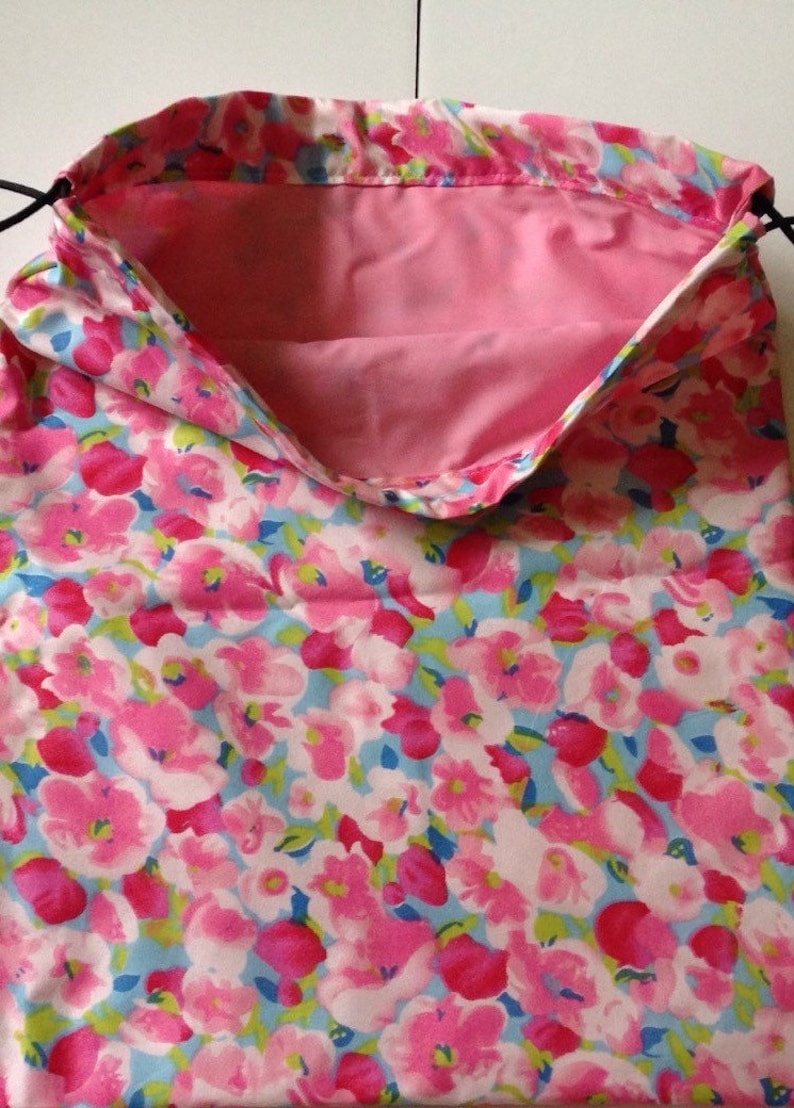 Pink Floral fully lined drawstring backpack