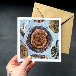 Carte de voeux Joyeux anniversaire, vieux fossile