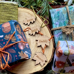 Woodland Walks A2 Gift Wrap & Optional Tags image 4