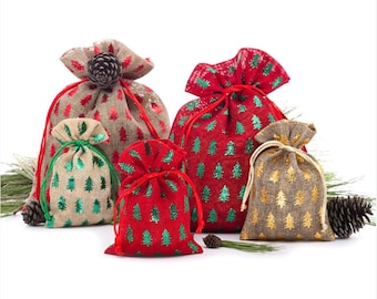 Christmas Favor Bag from Rustic Burlap with Xmas Tree Print Fabric Drawstring Pouch Small Santa Sack for Gifts Toys Goodies Treats