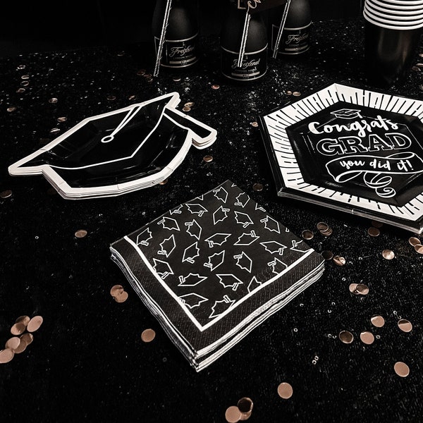 Graduation Napkins Grad Cap Hat Black White Class 2023 Tableware Cocktail Drink Beverage Napkins Drinkware Party Supply