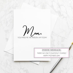 Tarjeta de felicitación divertida para el día de la madre con sobre, tarjeta de celebración mínima, humorística, divertida y sincera para mamá de niños, hijo e hija