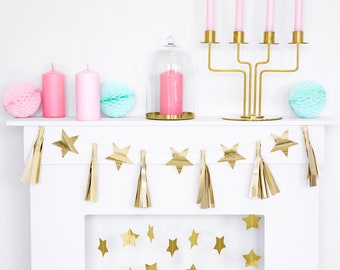 Stars and Tassels Garland Fun Celestial Wall Mantel Decoration Festive Christmas New Year Banner Party Birthday Celebration Bunting