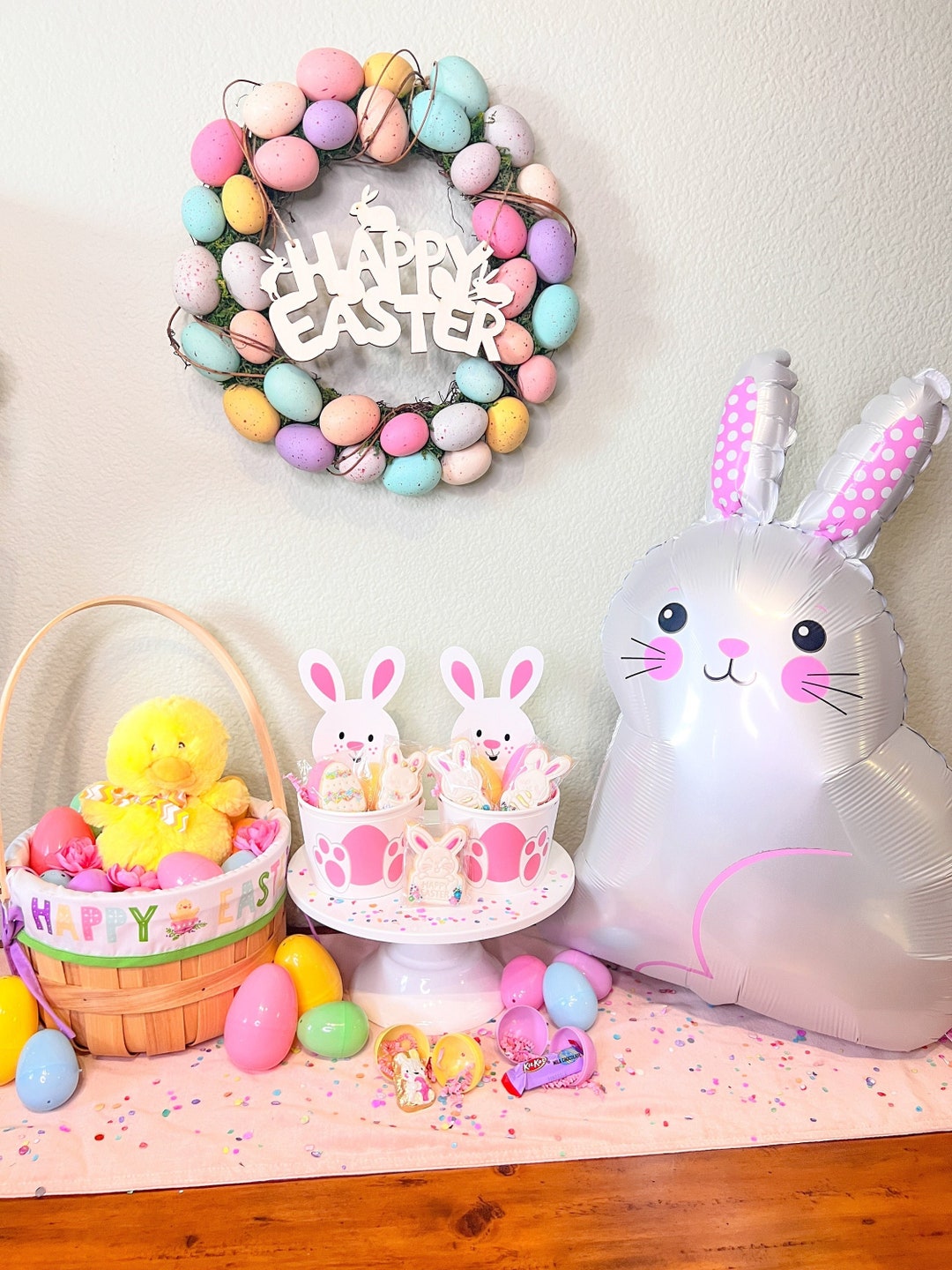 Fun Express Egg Shaped Treat Boxes - Colorful & Fun Party Supplies For Easter Birthdays Spring Events - Perfect For Filling With Candy Goodies & Small
