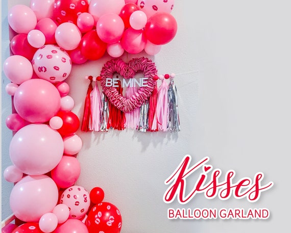 Valentines Day Decorations / Valentine Garland / 6ft Red White and Pink  Heart Garlands / Wedding Decor / Valentine Photo Prop 