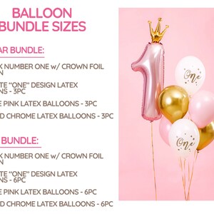 Pu&ograve; includere: Un palloncino rosa a forma di numero uno con una corona dorata, circondato da palloncini in lattice bianchi, dorati e rosa con la scritta "one" stampata su di essi. I palloncini sono disposti in un bouquet su uno sfondo rosa.