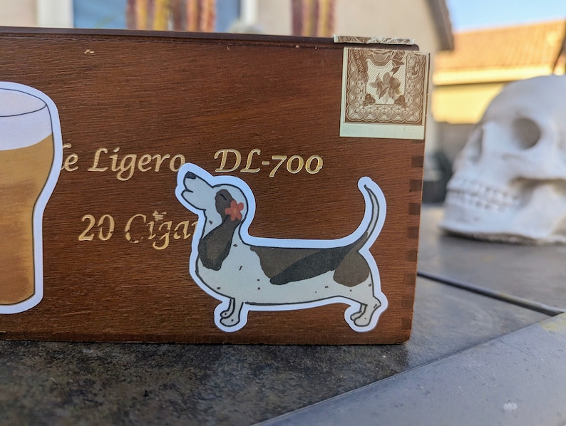 Basset hound sticker