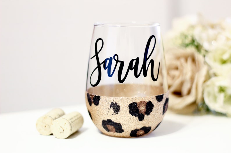 Leopard print personalized wine glass with name - leopard - cheetah wine glass - Glitter bridesmaid wine glass - animal print wine tumbler 